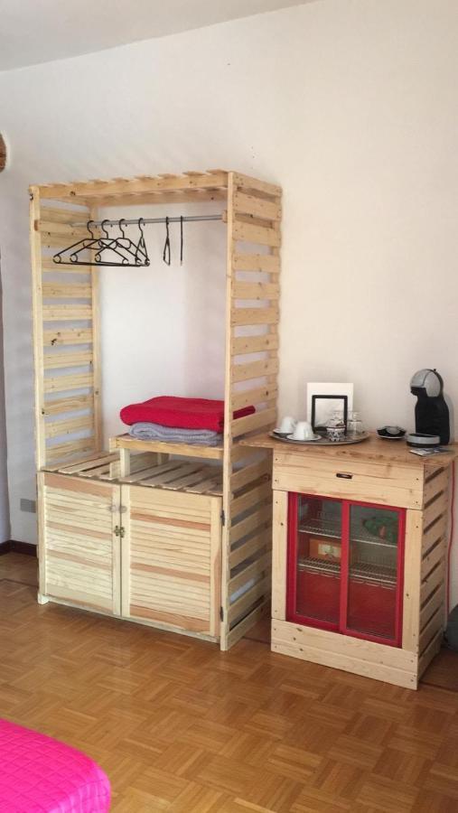 Lo Scoiattolo Bed and Breakfast Giaveno Esterno foto